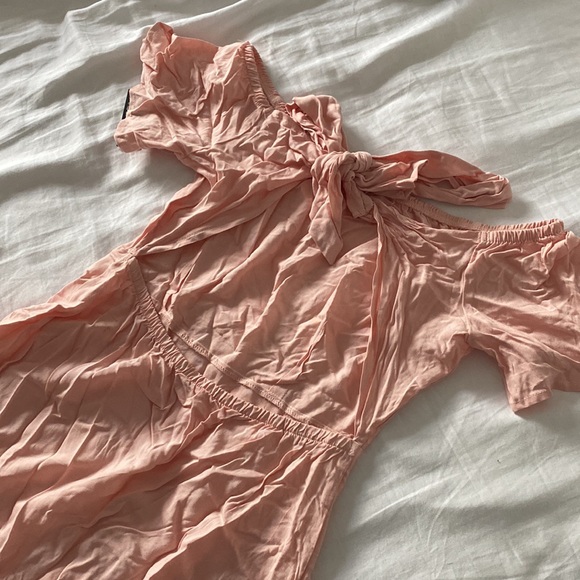 Light pastel pink dress - Picture 2 of 2